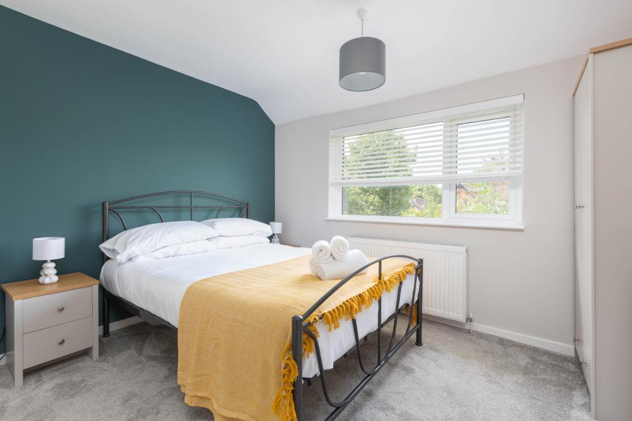 Charles Alexander Short Stay - Moorway House Poulton-le-Fylde Экстерьер фото